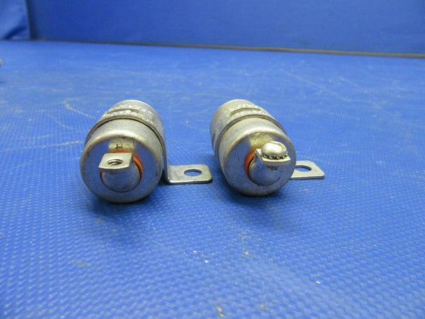 Cornell Dubilier Capacitor .5 MFD 100VDC P/N MC9B00, 502042 LOT OF 4 (0821-566)
