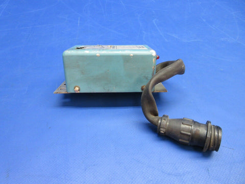 Diamond DA-42 Hartzell Engine Voltage Regulator 28V P/N VR-2000-28-2 (0623-148)
