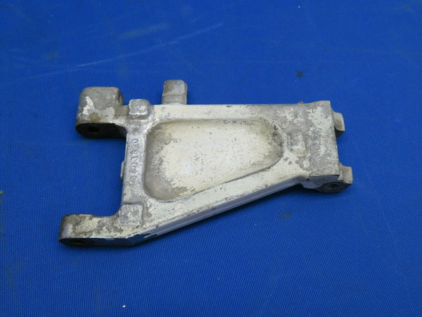 Piper PA-28R Nose Gear Torque Link Casting 38038-0 (0920-395)