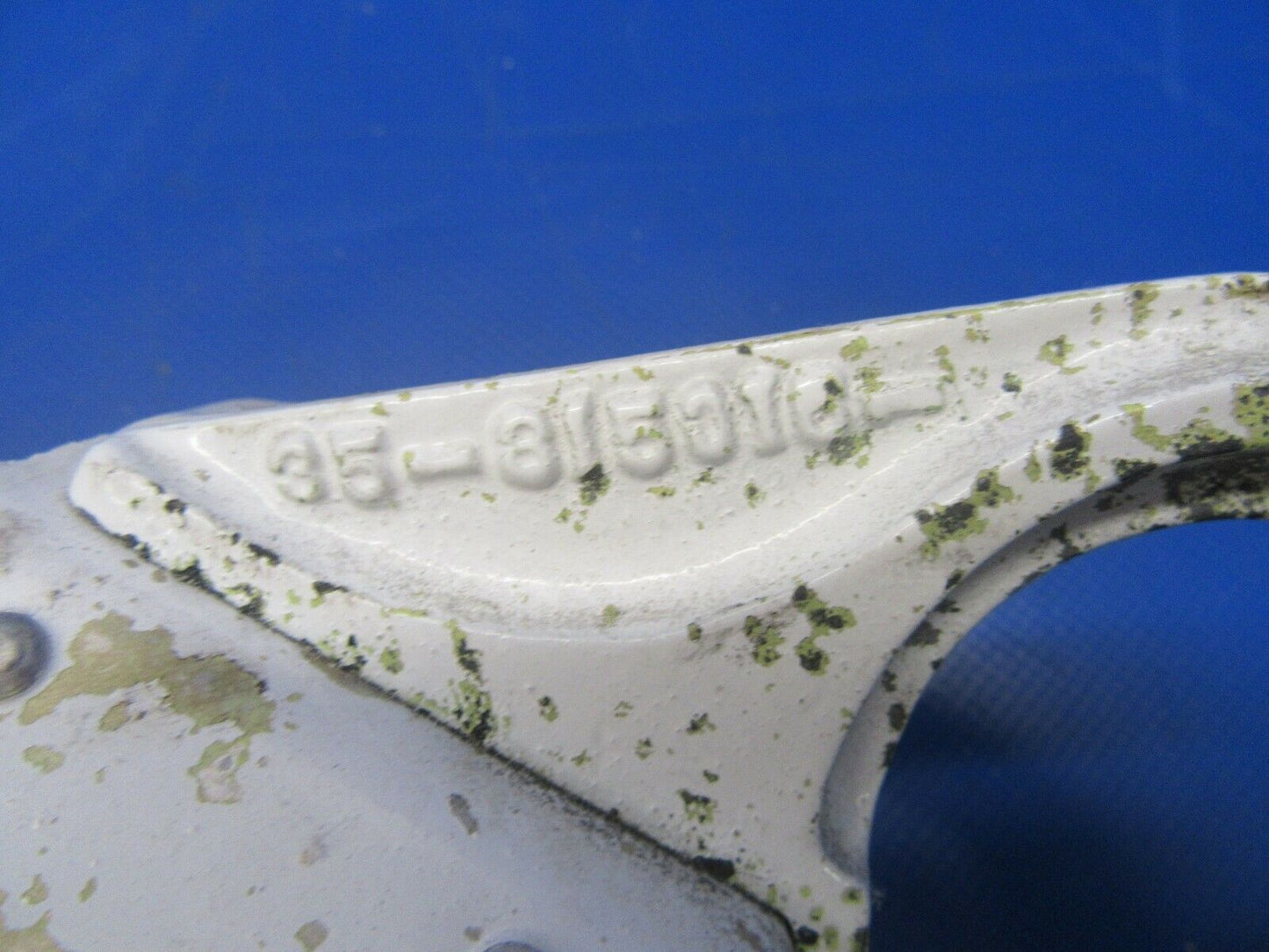 Beech 95-B55 RH INBD MLG AFT Door Hinge 35-81566-1 (0819-114)