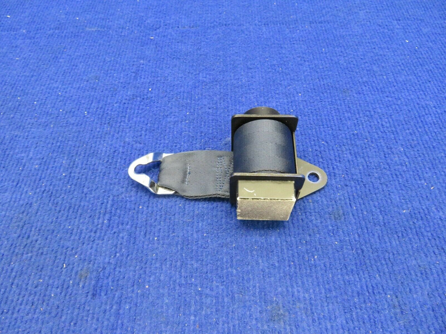 Beech 58 Baron American Safety Inertia Reel P/N 58-380071-1 (0322-564)