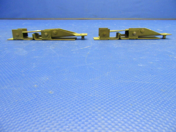 Aircraft Latch P/N 256644-206 LOT OF 2 NOS (0921-546)