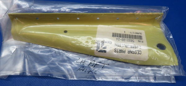 Cessna Angle LH AFT P/N 5022100-24 NOS (0523-166)