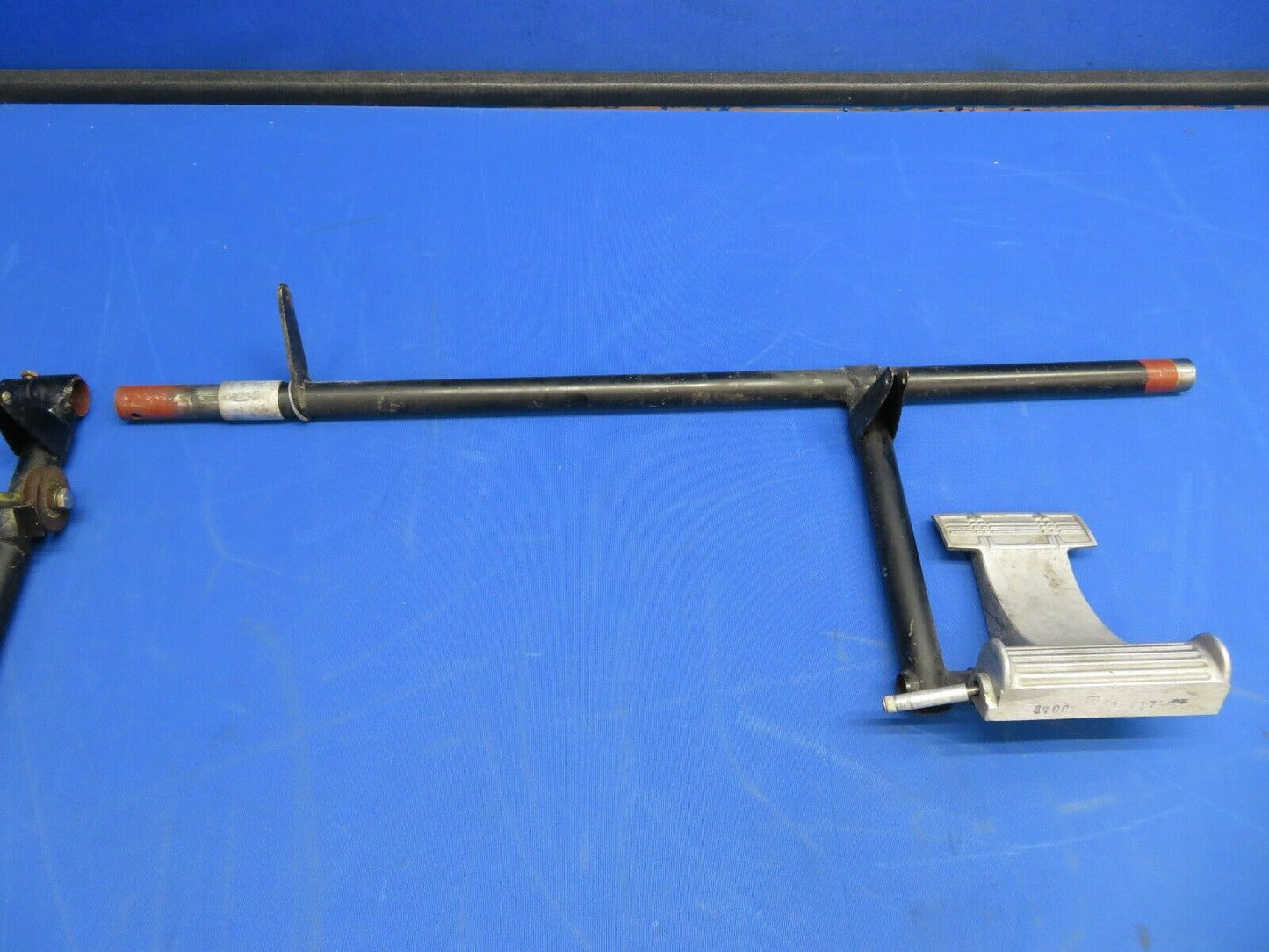 Rockwell Commander Co Pilot Shaft Rudder Pedal Support P/N 47254-1 (1020-510)