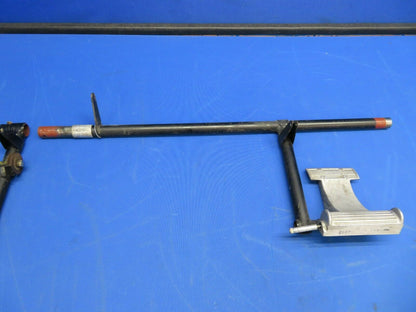 Rockwell Commander Co Pilot Shaft Rudder Pedal Support P/N 47254-1 (1020-510)