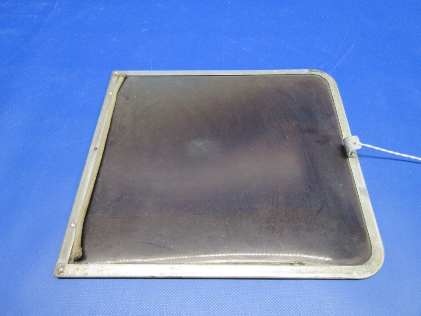 Aeronca 11AC Chief LH / RH Window Rear P/N 3-621 FOR PARTS (0224-1380)