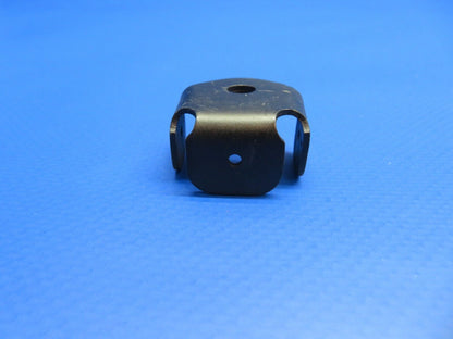 Piper Bracket - Elevator Hinge P/N 49758-002 NOS (0922-581)