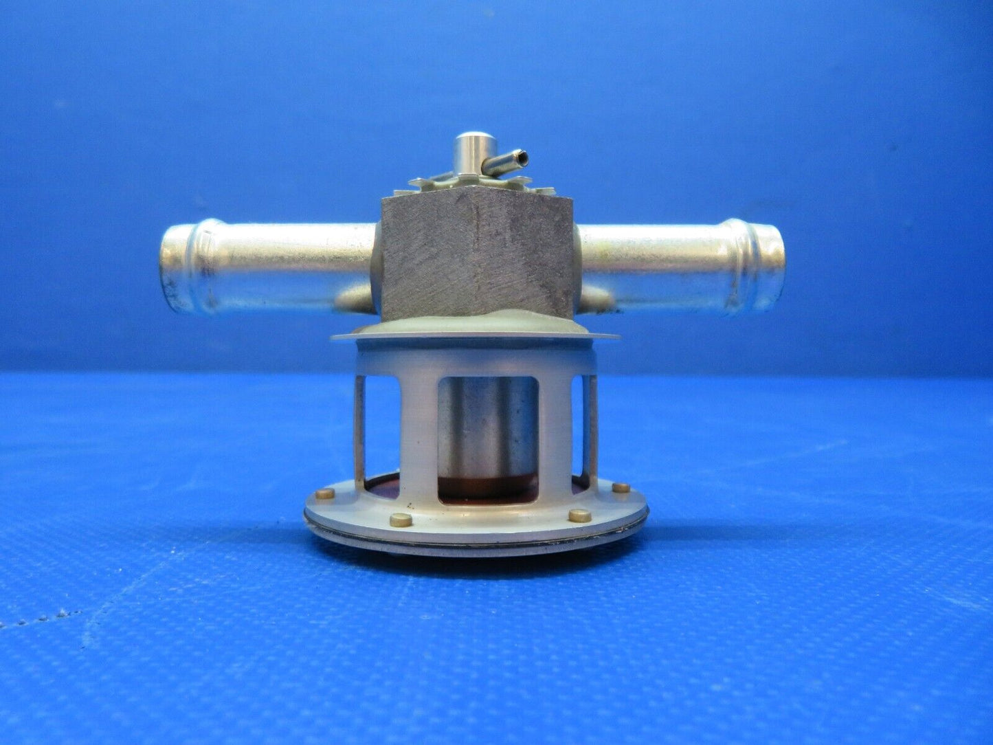 Cessna 401 / 401A Tempest Vacuum Regulating Valve P/N AA2H 3-5 (0124-103)