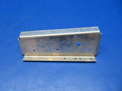 Cessna Bulkhead P/N 0713008-3 NOS (0224-272)