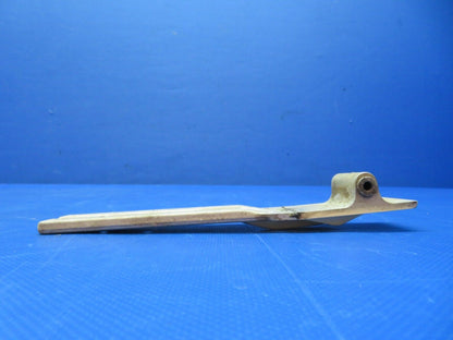Cessna 337 / 337E LWR Cabin Door Hinge Assy P/N 1411211-4 (0124-246)