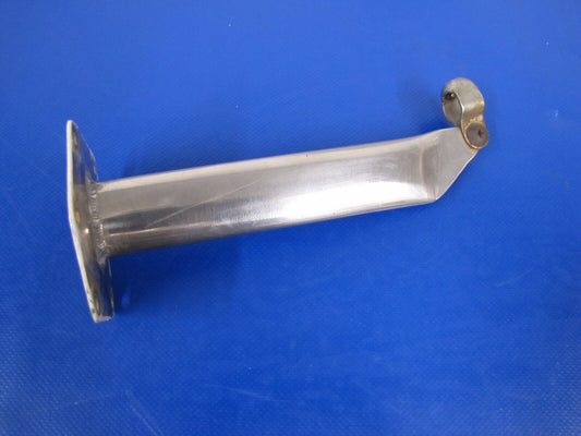 Beech Baron 58 Antenna Wire Guide / Mast (0317-26)