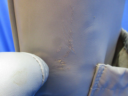 Cessna 401 / 401A Co-Pilot Seat Assy - Gray Leather P/N 5014047-4 (1223-1490)