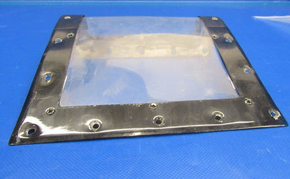Beech Baron Lens & Retainer Landing Light LH P/N 96-170000-7 (1117-138)