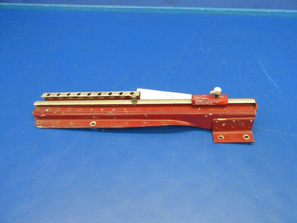 Cessna 310P Track Assy RH Seat OTBD P/N 0812987-6 (0819-165)