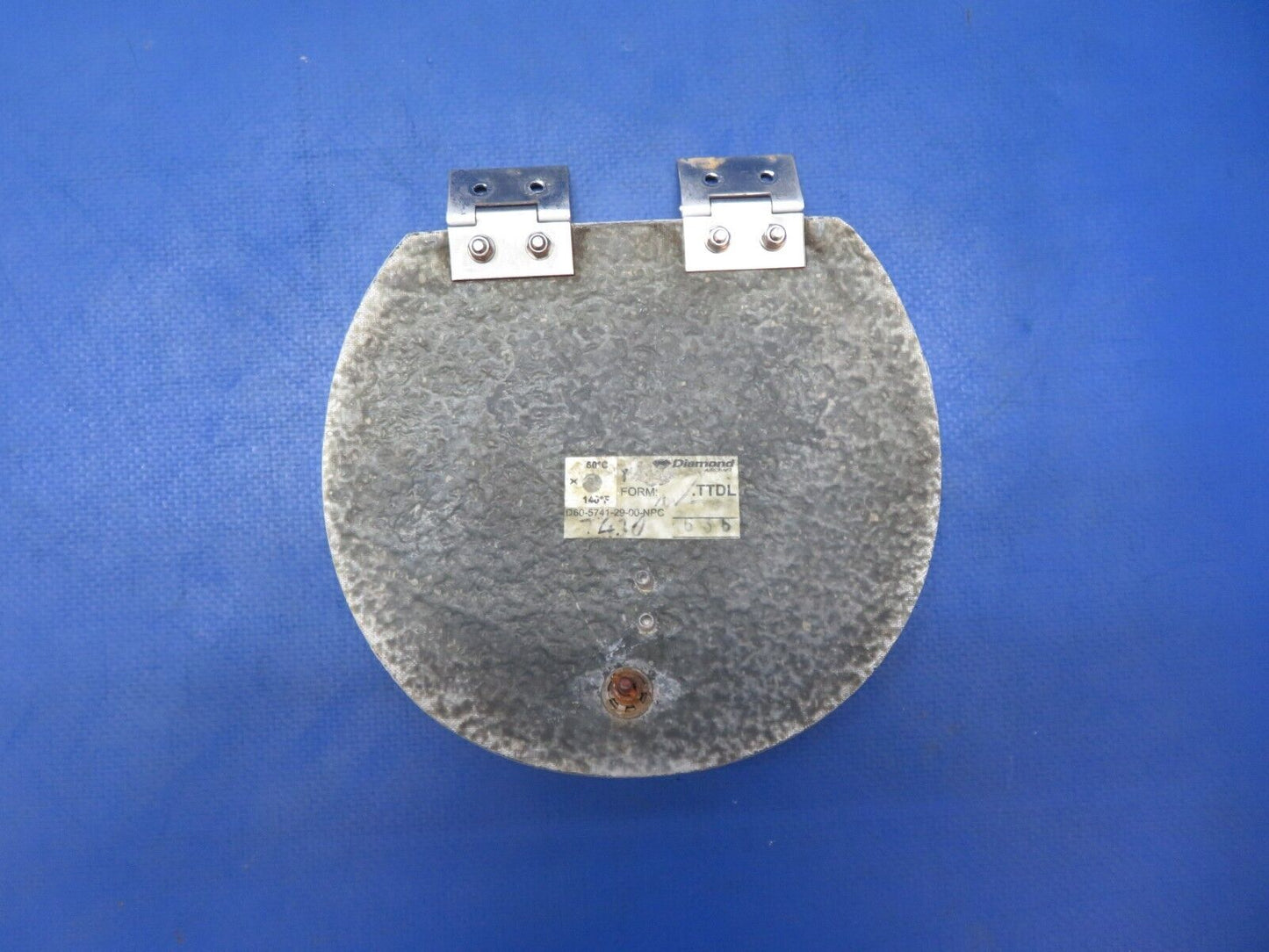 Diamond DA-42 Left Hand Fuel Tank Cap P/N  D60-5741-29-00 (0623-384)