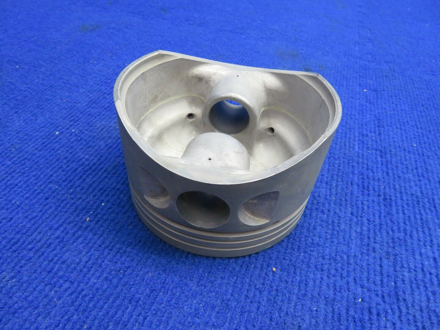 Lycoming Piston NOS P/N SL75413P10 (0222-440)