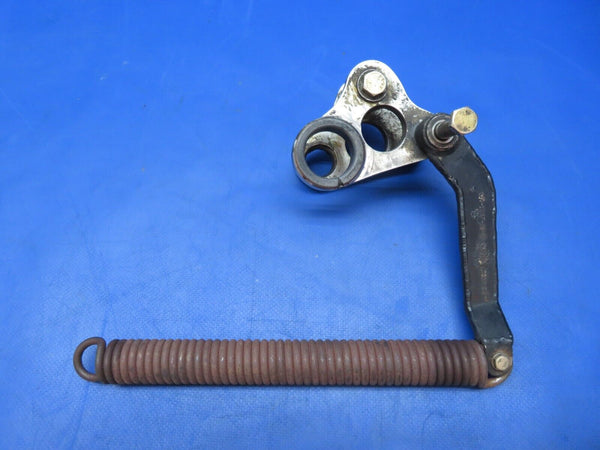 Diamond DA-42 RH Driver Plate w/ Brackett & Spring P/N D60-3237-16-51 (0623-387)