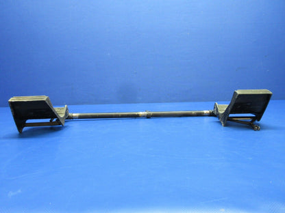 Cessna 401 / 401A RH Rudder Pedal Torque Tube Assy P/N 5015006-8 (1223-1489)