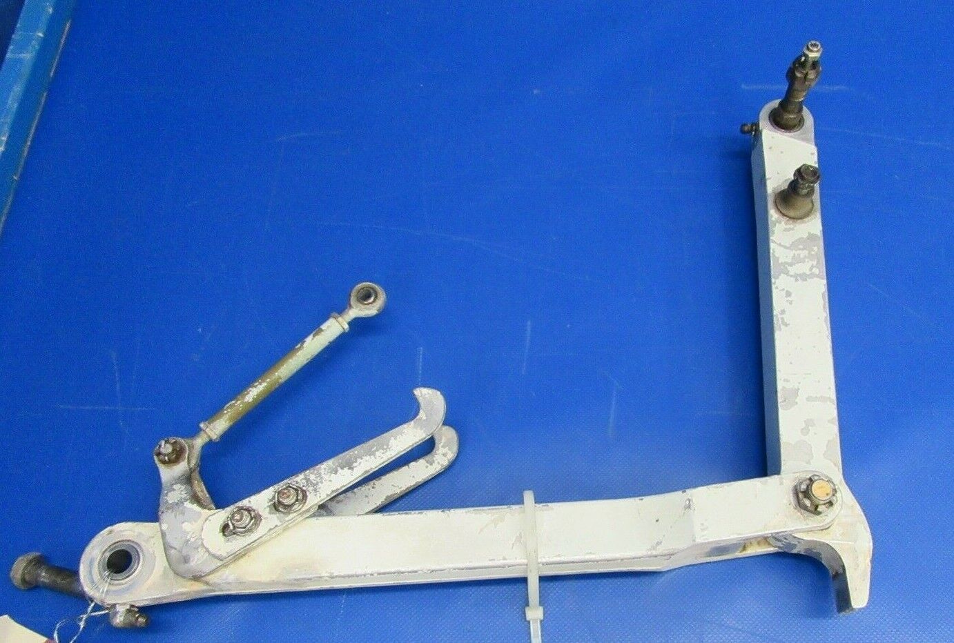 Cessna 310 / T310Q Main Gear Retract Brace Assy RH P/N 5041000-46 (0619-331)
