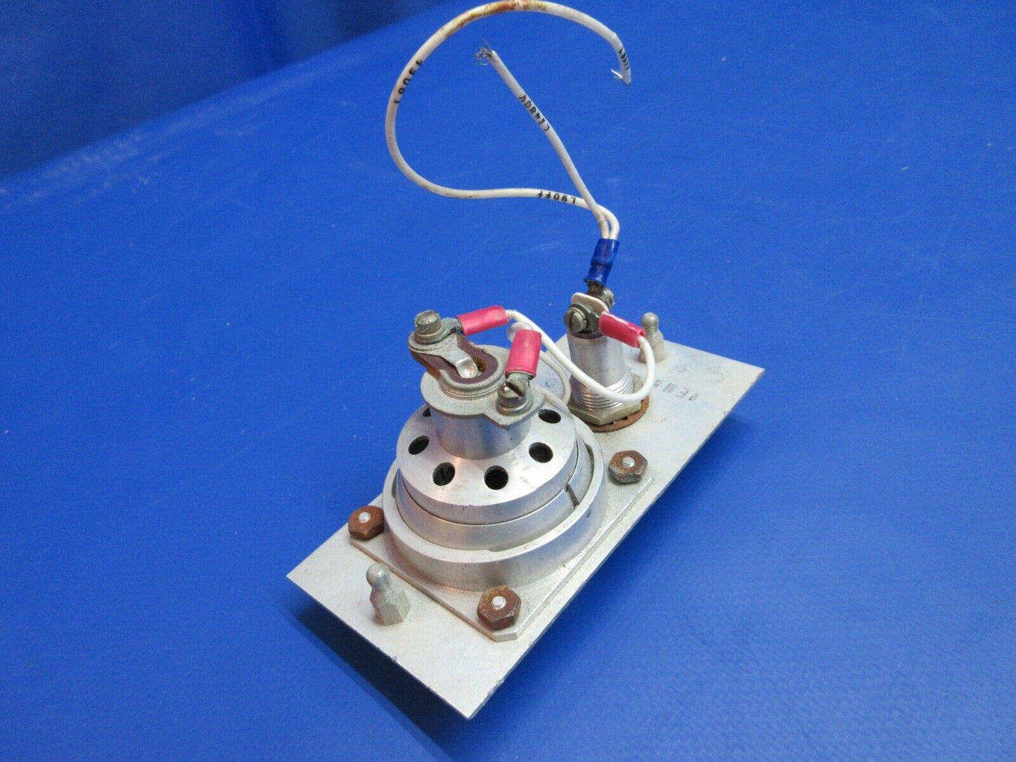 Wemac Overhead Light Assy P/N 2525 (0523-318)
