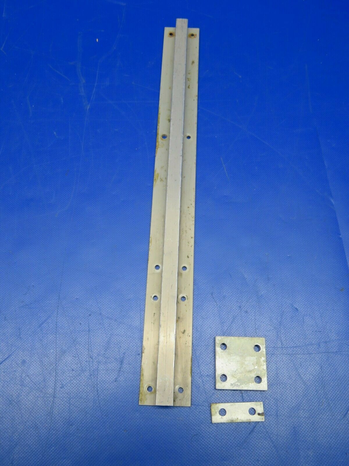Beech Baron 95-A55 Seat Track Rear 3rd or 4th Seat P/N 002-430021-39 (0420-364)