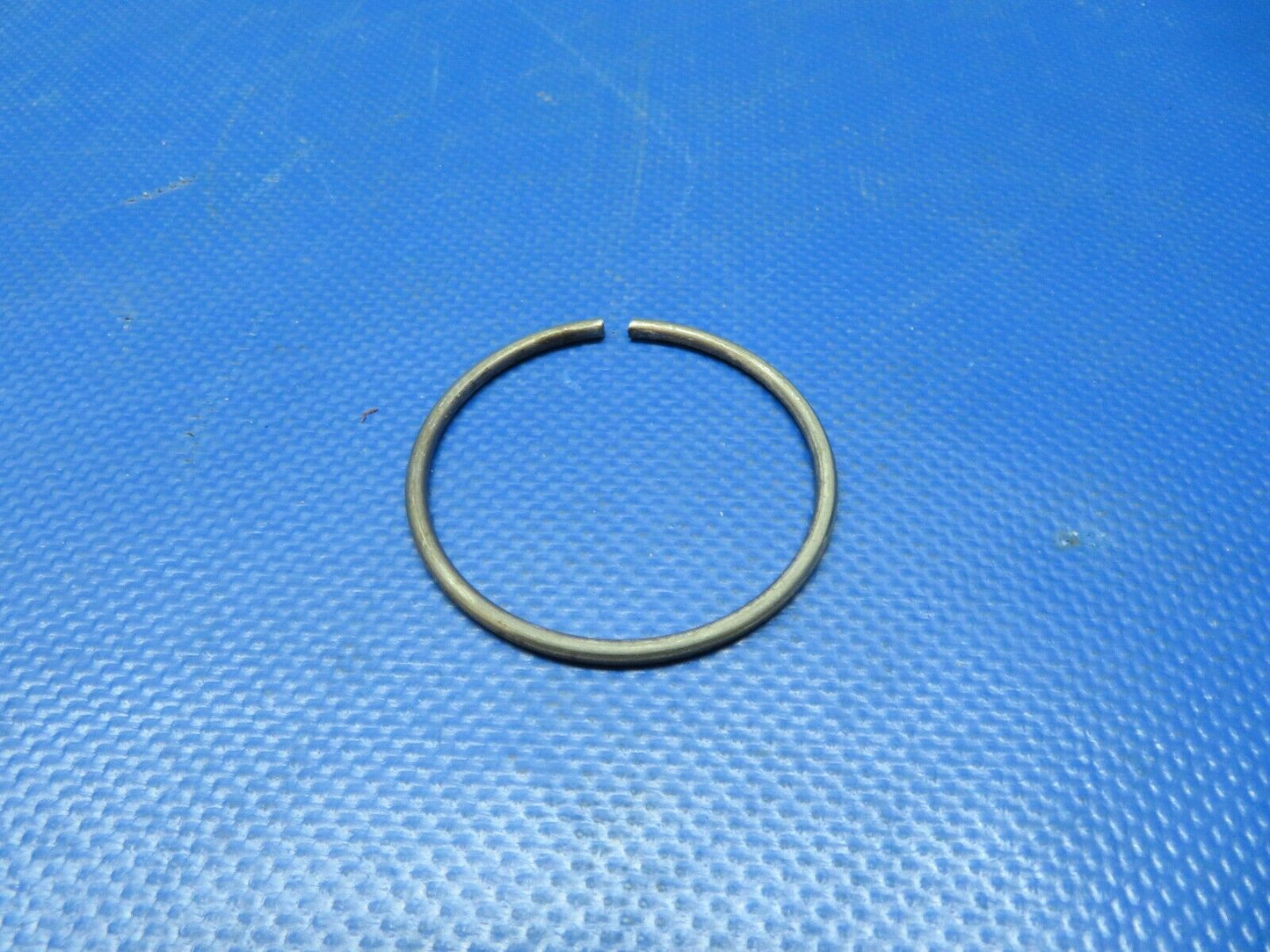 Cessna 182D / 182 NG Top Bearing & Lock Ring P/N 0841200-18 (0224-176)