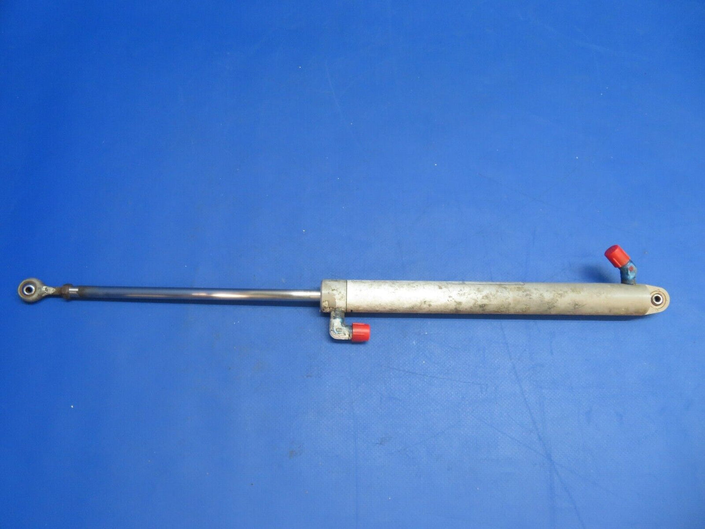Piper PA-34-200T Syncro Devices Hydraulic Cylinder P/N SFA-232-3 (0223-905)