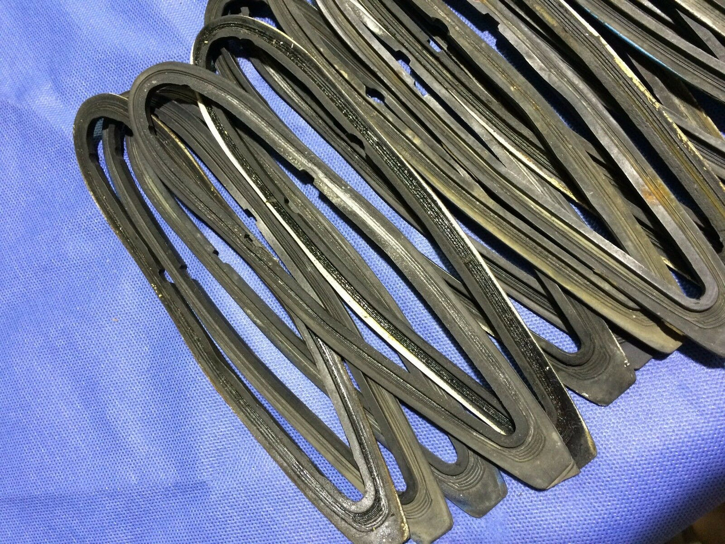 Grimes Rotating Beacon Rubber Gaskets LOT OF 21 (0916-87)