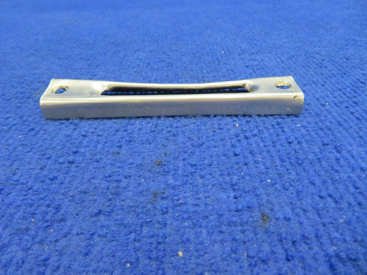 1956 Cessna 310 Door Strike & Latch Plate LOT OF 2 P/N 0811200-49 (0522-334