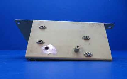 Beech 95-B55 Aerospace System TKS DeIce Mounting Bracket P/N 09920-01 (0623-481)