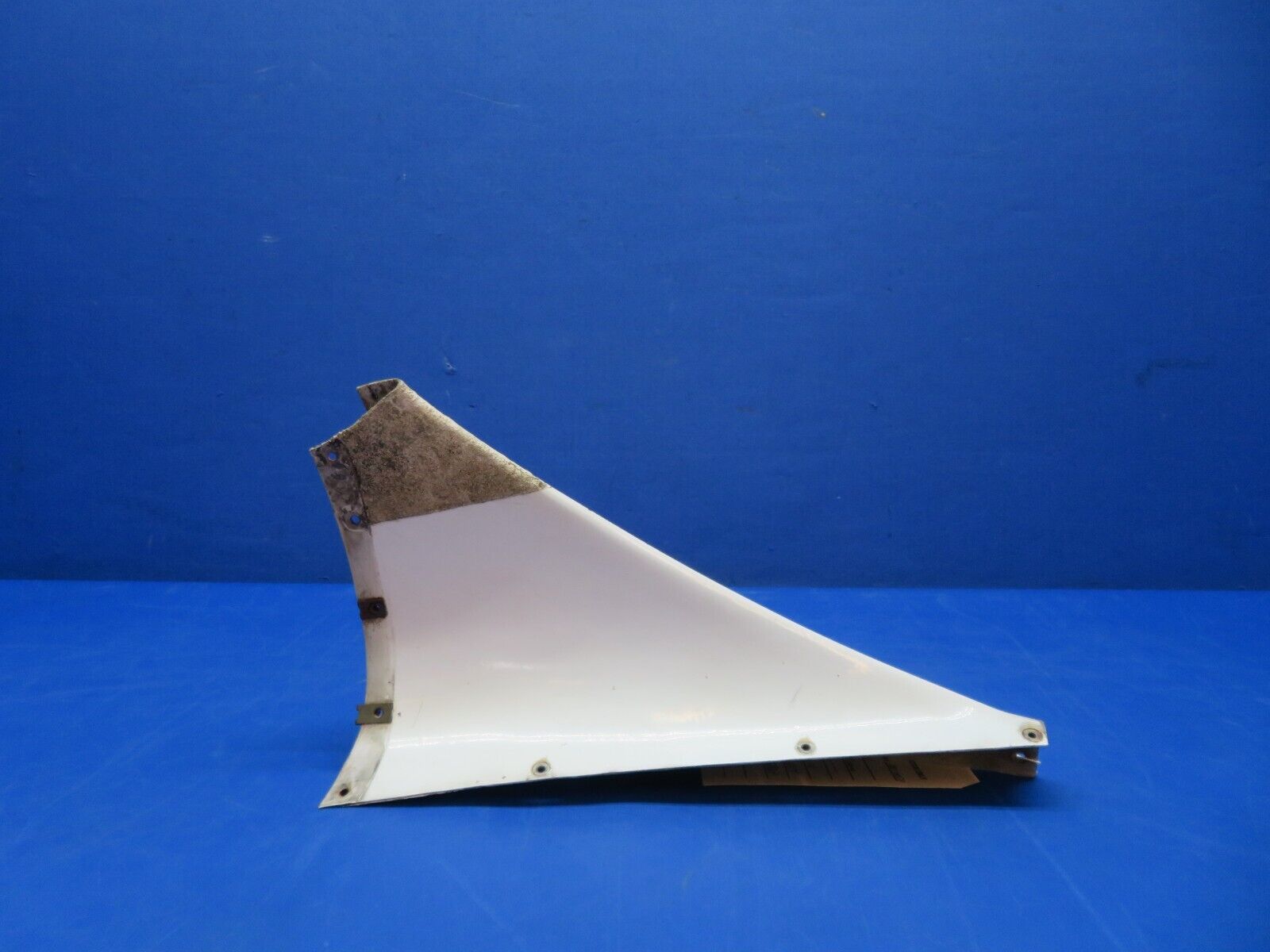 Cessna 310 / 310F RH AFT Wing Root Fillet P/N 0800056-4 (1123-330)