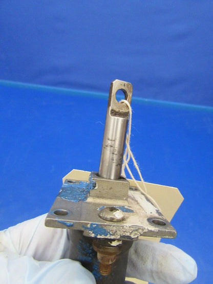 Beech Baron B58 Actuator Assy LH Elevator P/N 96-526013-605 (0218-220)