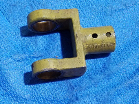 Beech 18 Yoke Assy Rudder Pedal Cross Shaft P/N 404-187818 (0716-45)