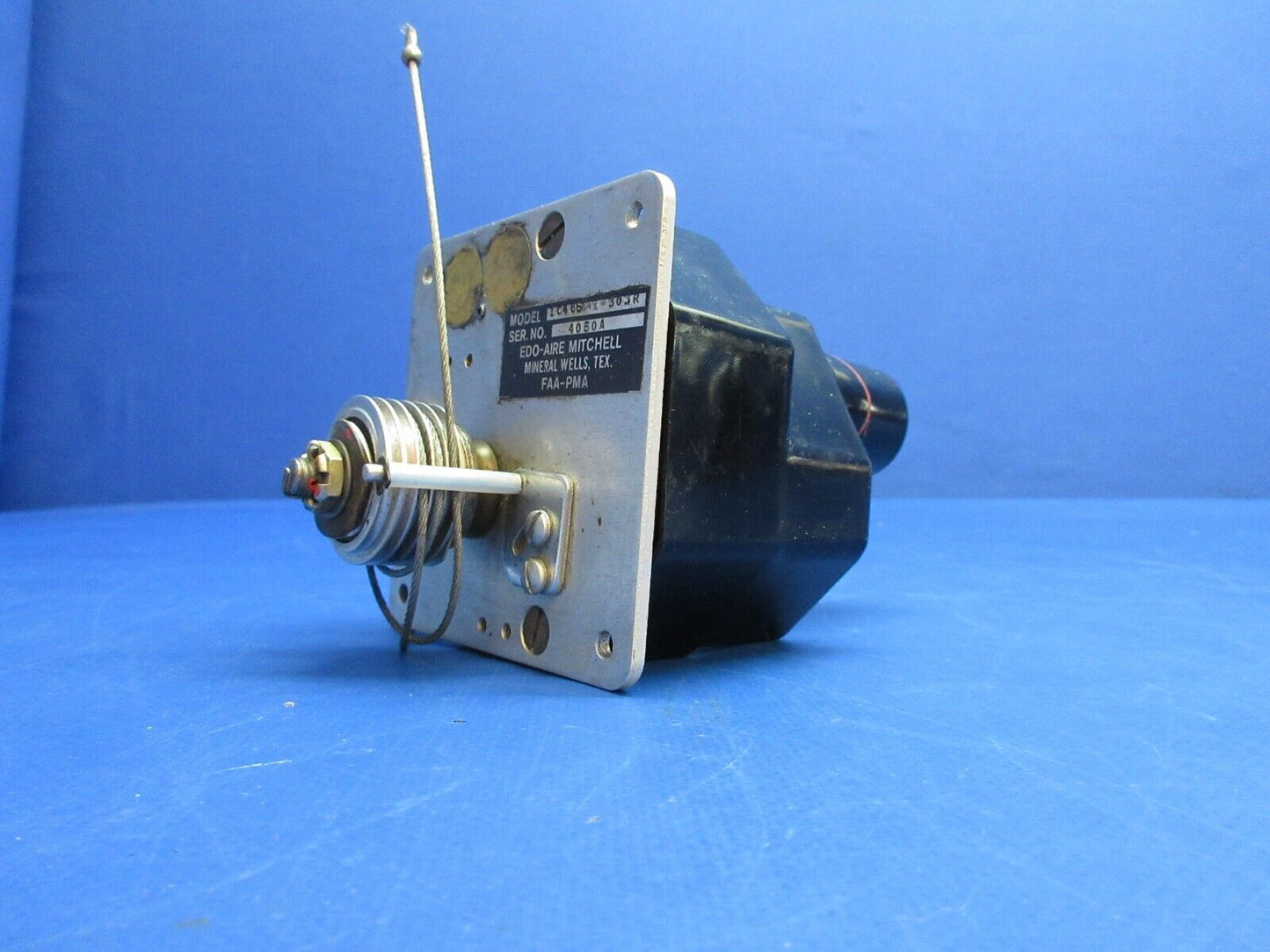 Beech 95-B55 Baron Edo-Aire Mitchell Roll Servo P/N 1C465-1-303R (0523-1165)