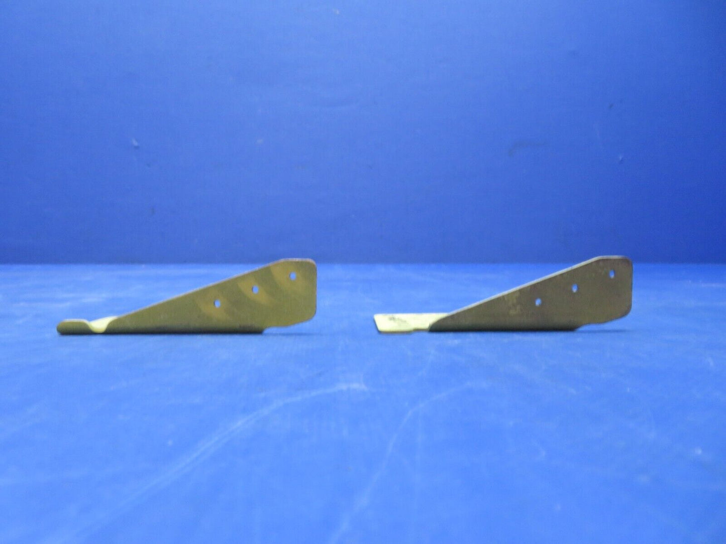 Piper Flap Track Reinforcement Gusset P/N 71132-002 LOT OF 2 NOS (0923-681)