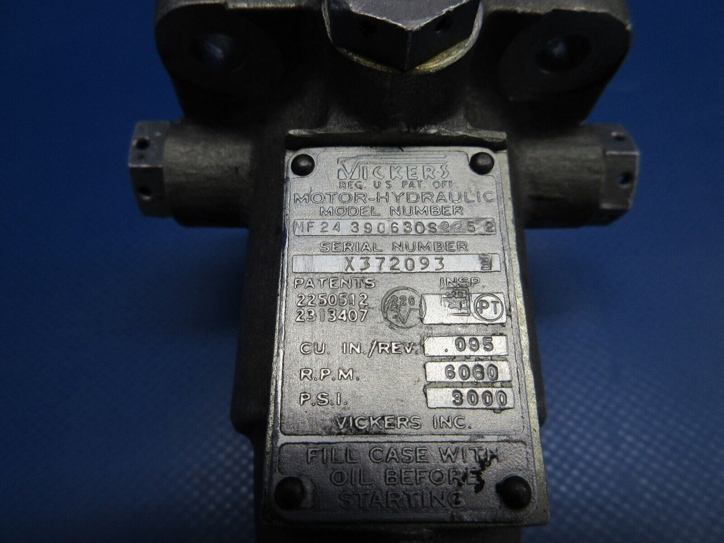 Vickers Hydraulic Motor P/N MF24390630S2252 (0224-1191)