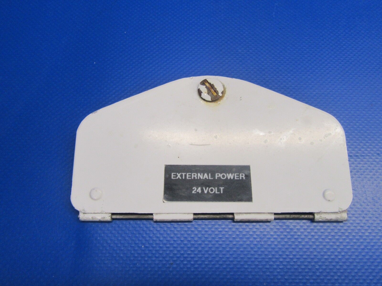 Beech Baron Door External Power Receptacle P/N 95-360012-17 (1217-44)