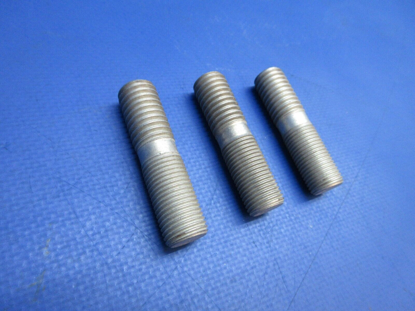 McCauley Threaded Propeller Stud NOS LOT OF 3 P/N B2990-40, B-2990-40 (0523-399)