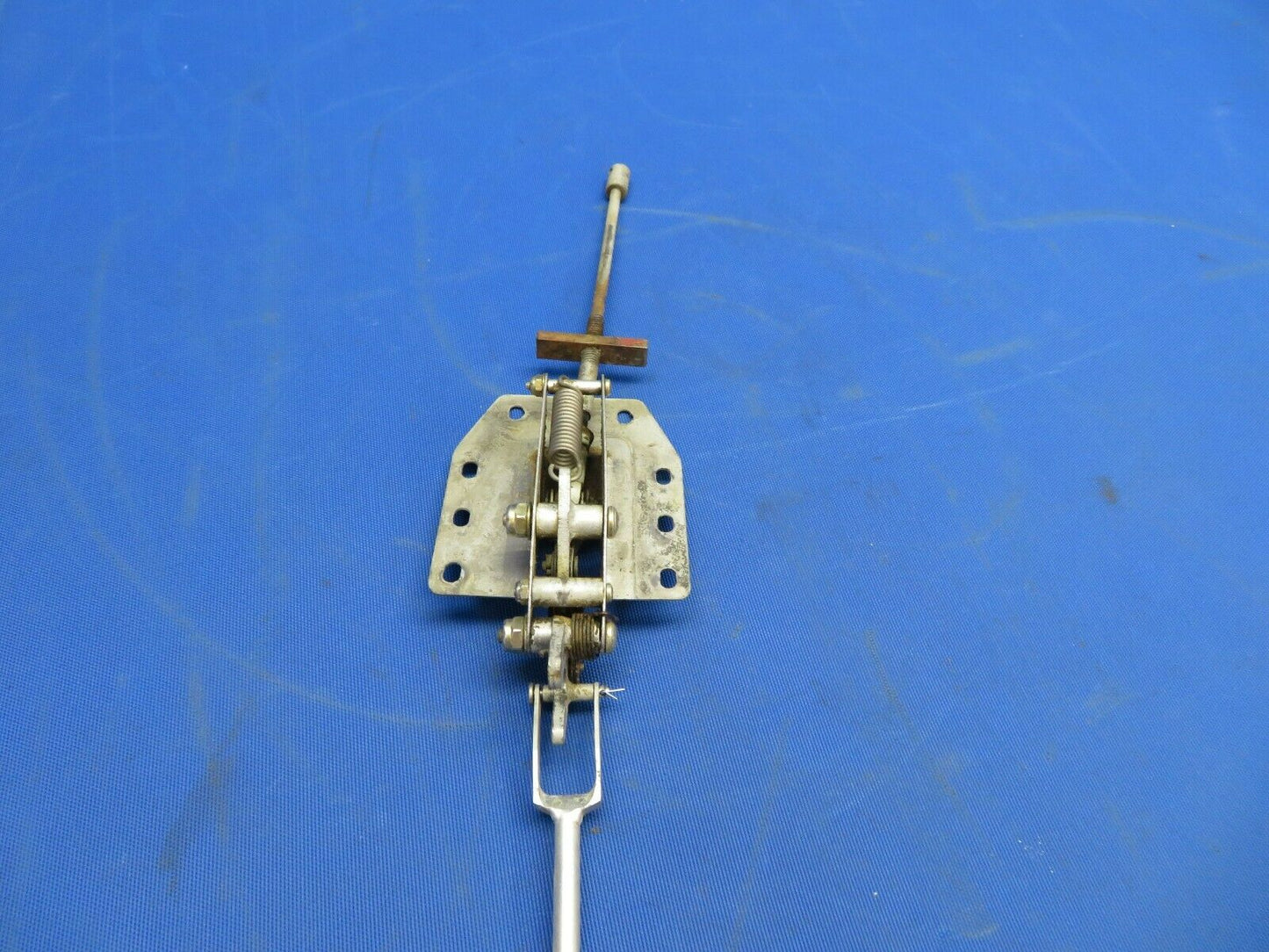 Rockwell Commander Latch & Pushrod AFT RH Cabin Door 43700-2, 43717-3 (1020-499)