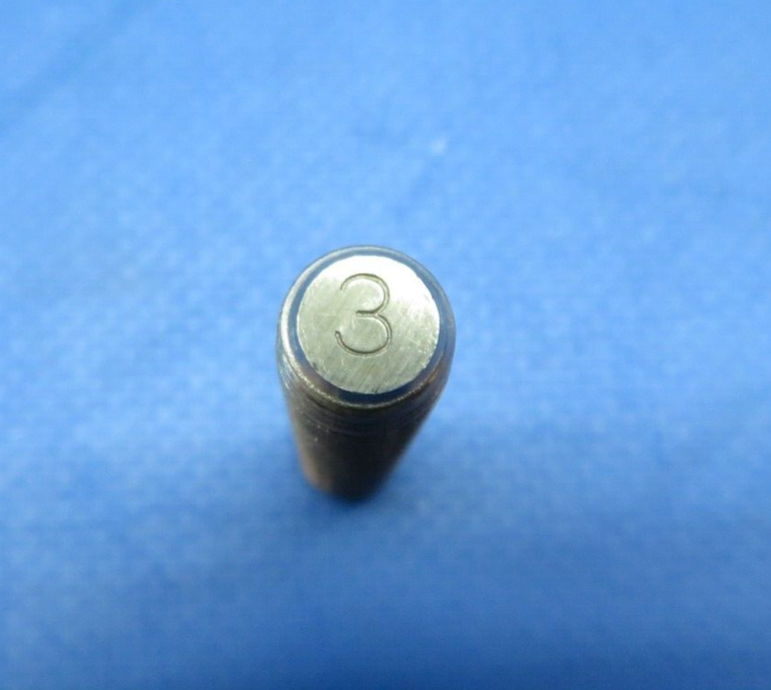 Pratt & Whitney United Technologies Stud P/N 555807P9 NOS (0523-155)