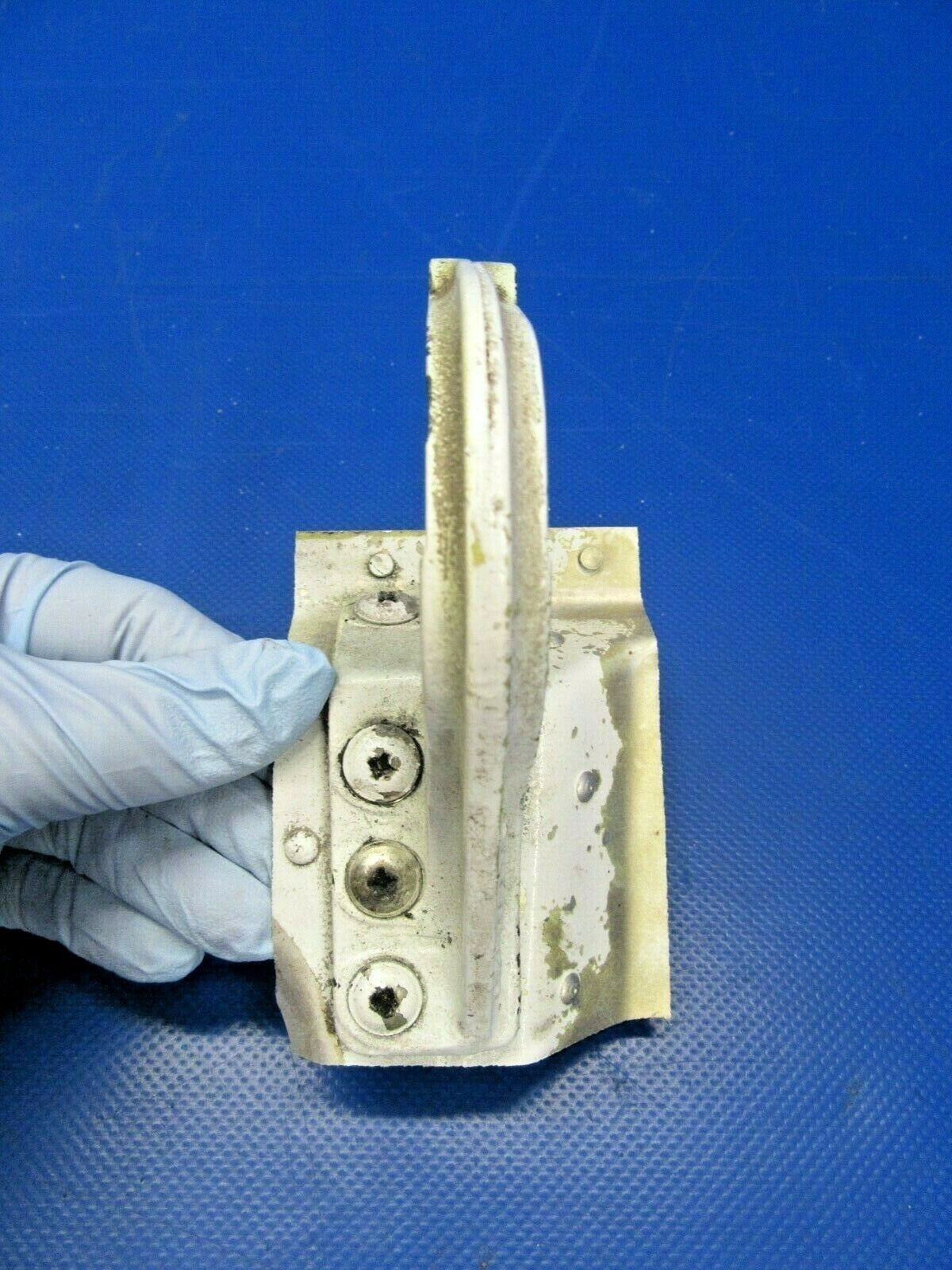Beech 95-B55 RH INBD MLG AFT Door Hinge 35-81566-1 (0819-114)