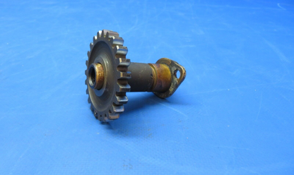 Continental E225-8 Accessory Drive Idler Gear & Shaft P/N 352014 (0723-688)