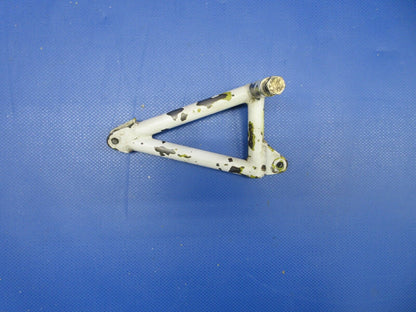 Mooney M20 / M20F RH Gear Retracting Bellcrank Assy P/N 560202-002 (0224-724)