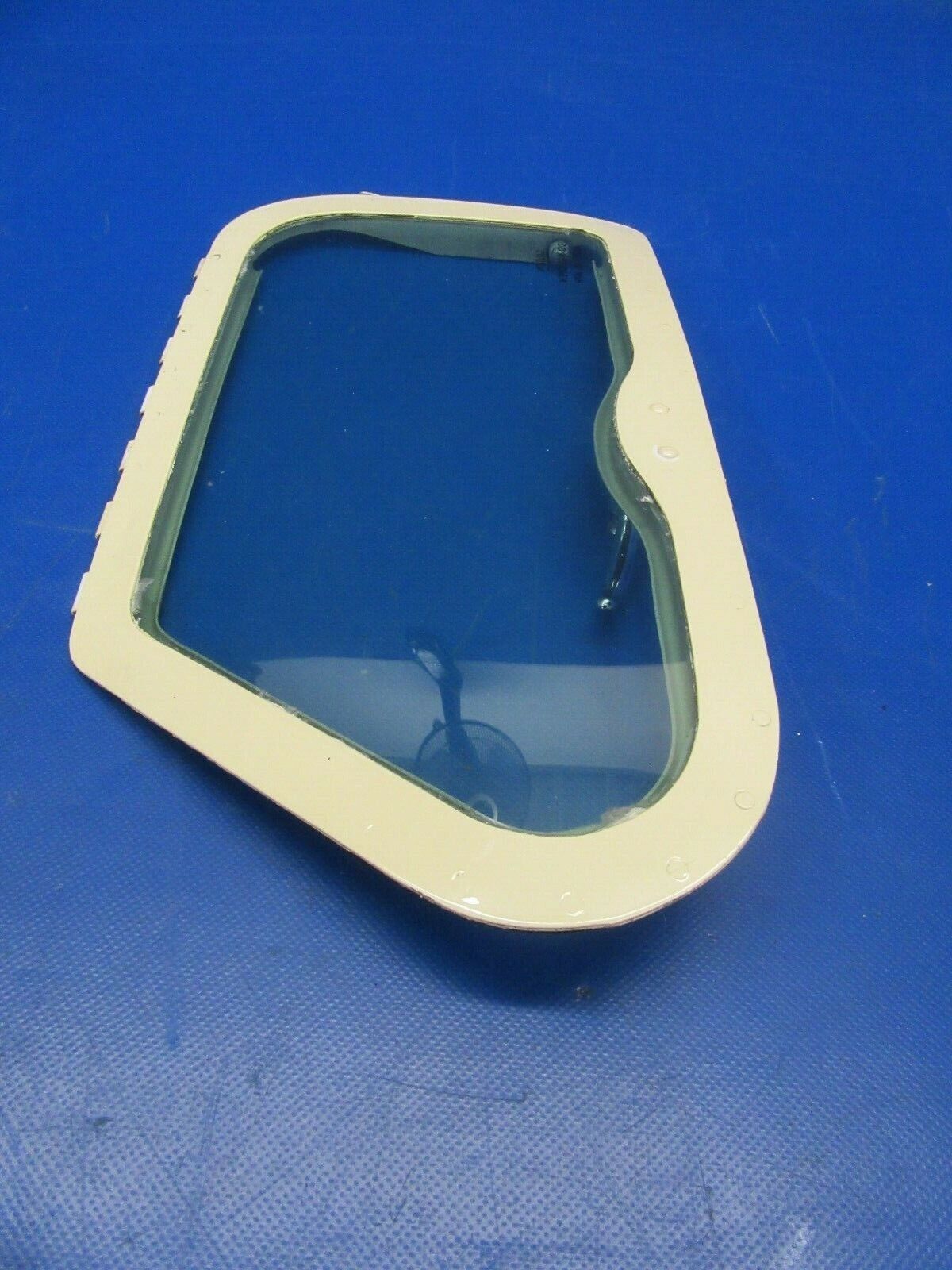 1961 Beech Debonair 35-B33 Window Assy Storm Green Tint 35-410291-136 (0219-470)