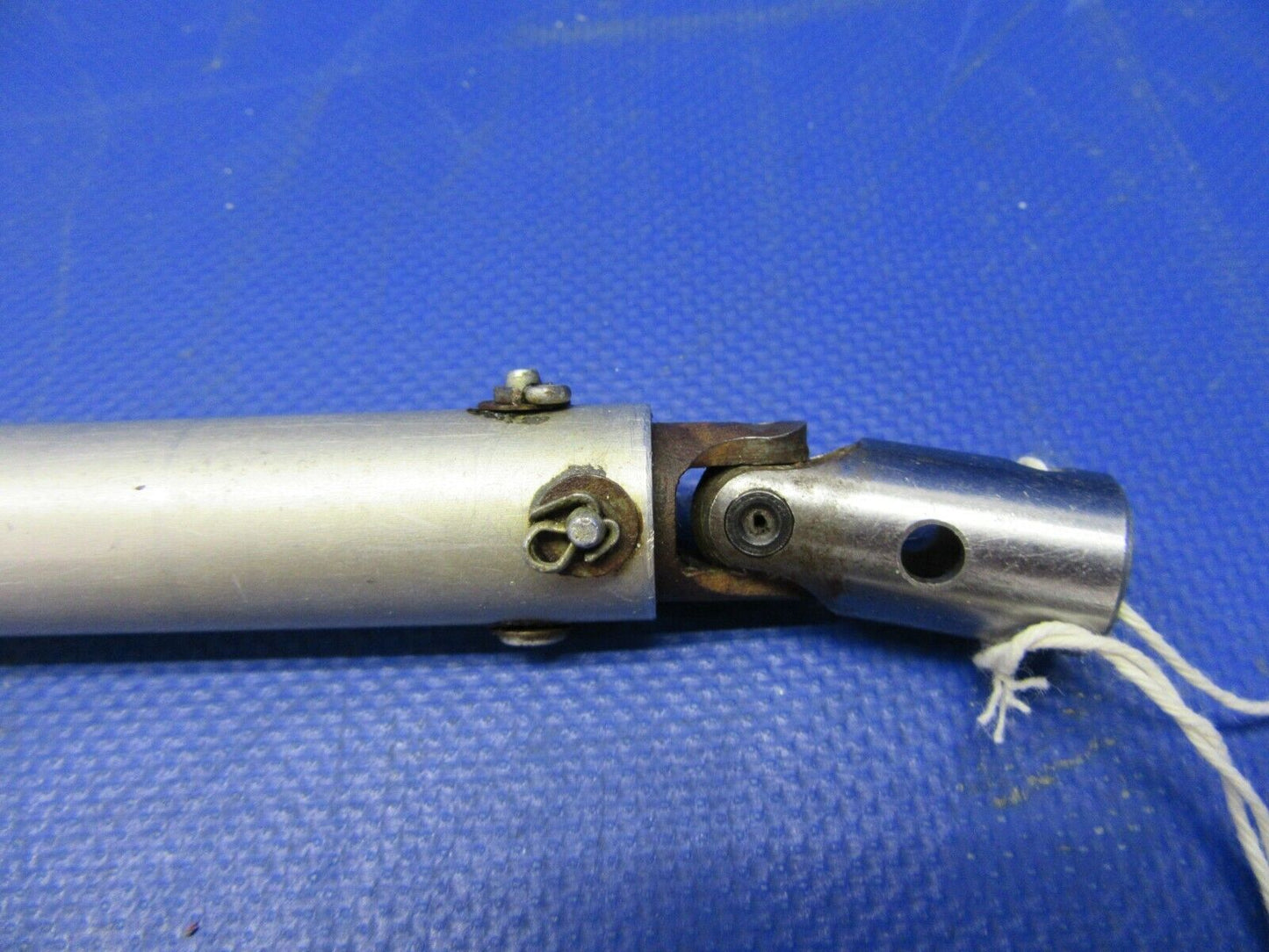 Mooney M20 /  M20G Tube Stabilizer Trim Control AFT P/N 915026-021 (0921-335)