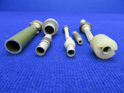 Apex Dayton Universal Joints P/N UJ-686 Vintage 1950 LOT OF 8   (1121-532)