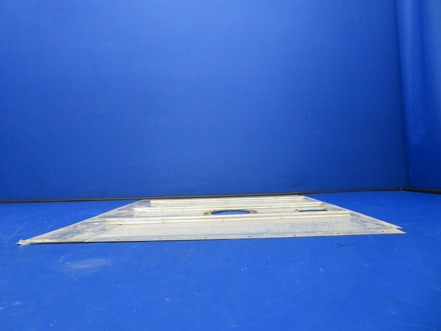 Cessna 150 / 150K Fuel Tank Cover LH P/N 0426511-6 (0821-702)