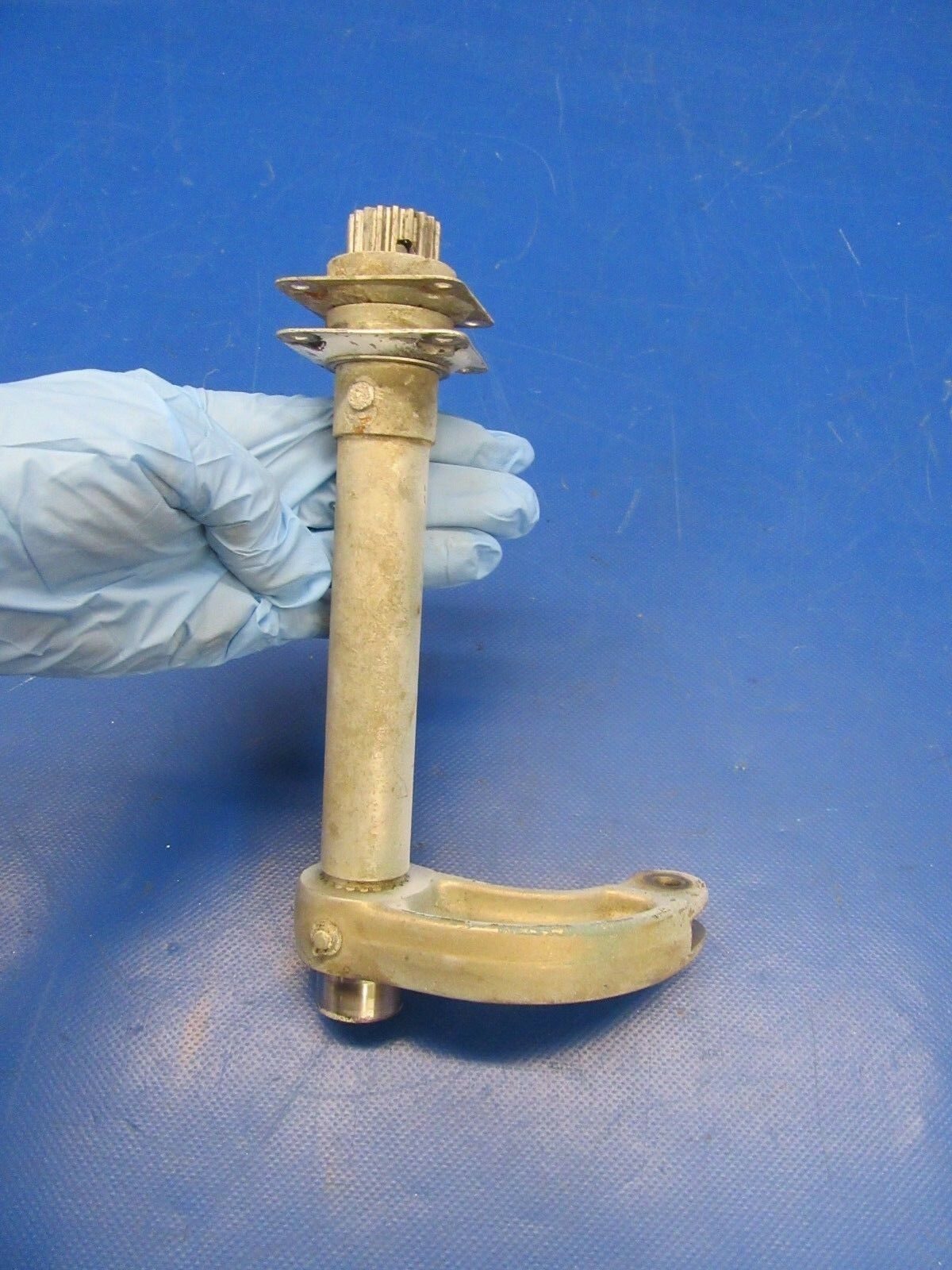 1956 Cessna 310 Bellcrank & Torque Tube Retract 0842103-1, 0842103-5 (1118-150)