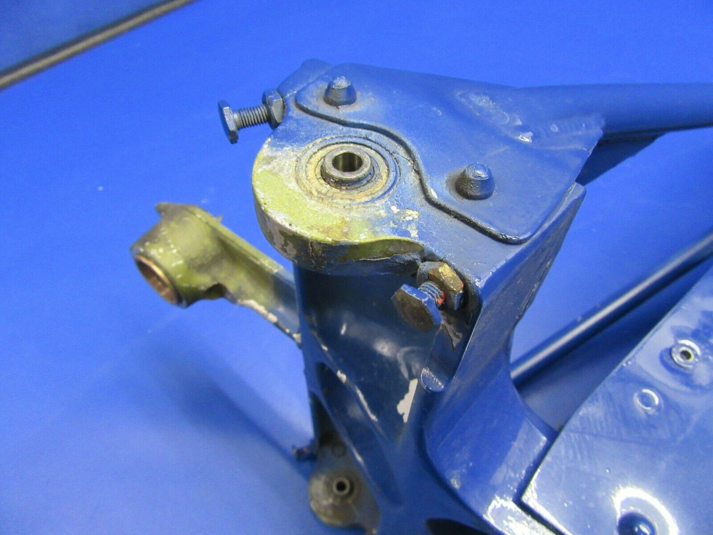 Piper PA-32RT-300 Lance II Vertical Fin / Stabilizer P/N 78908-03 (0121-220)