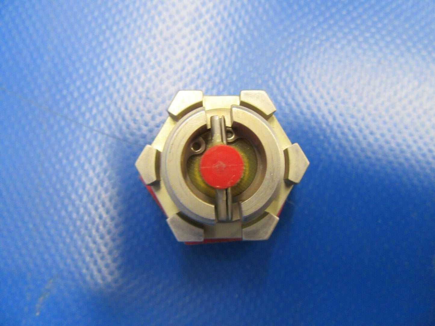 2003 Cirrus SR22 Shaw Aero Devices Drain Valve Glycol Tank VD82-2517 (1019-85)